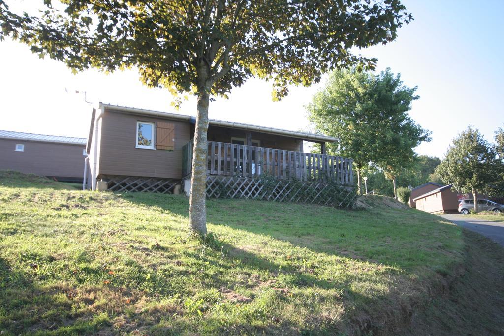 Camping Domaine Vallee Du Tarn Sn Saint-Cirgue Room photo