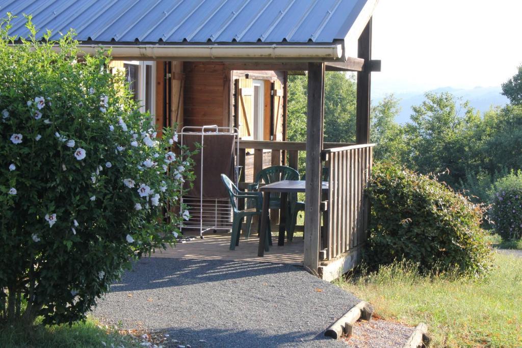 Camping Domaine Vallee Du Tarn Sn Saint-Cirgue Room photo